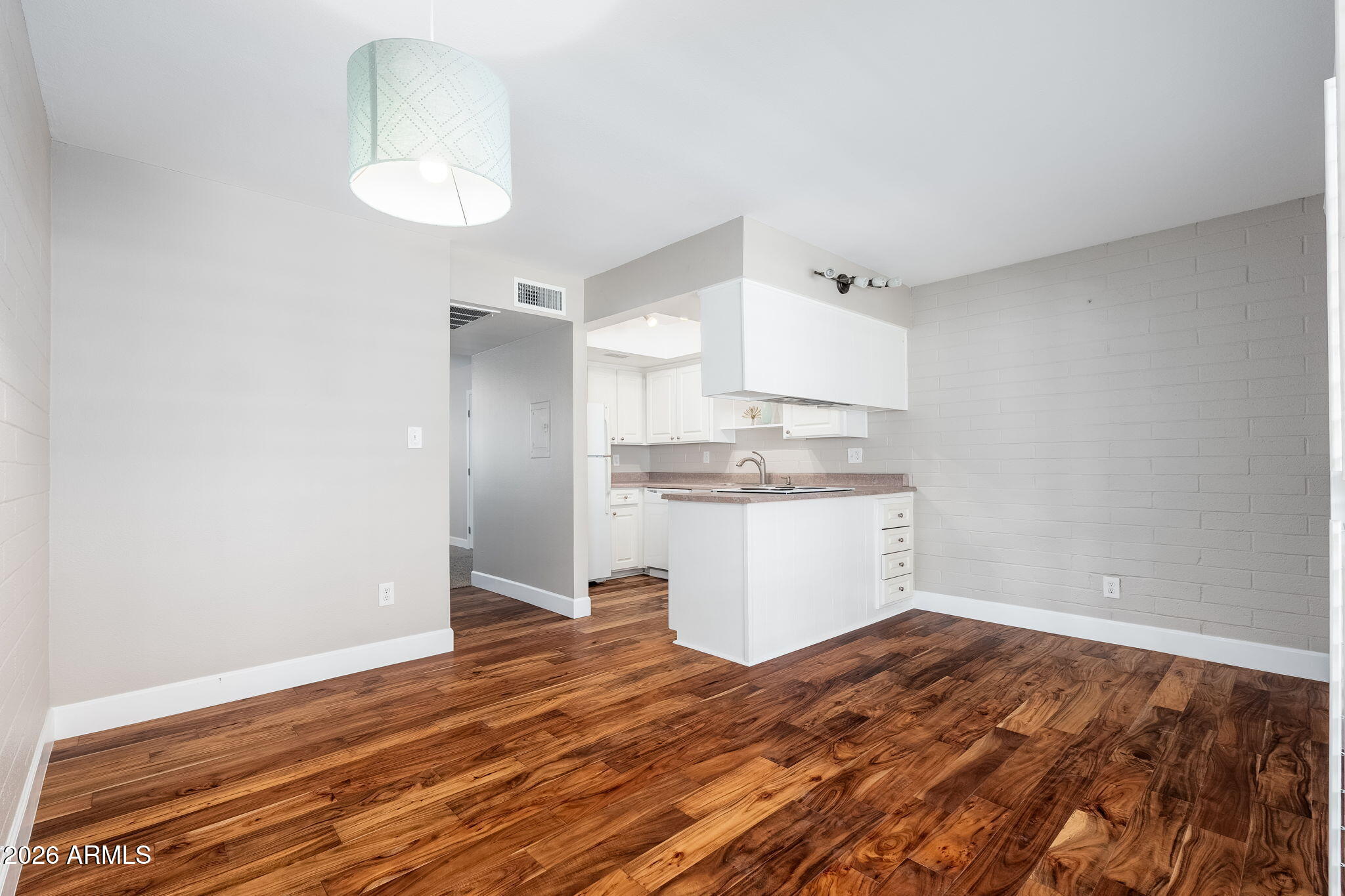 4848 N WOODMERE FAIRWAY 5