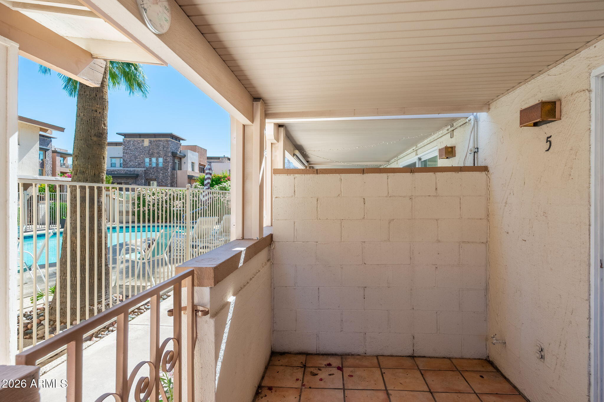 4848 N WOODMERE FAIRWAY 5