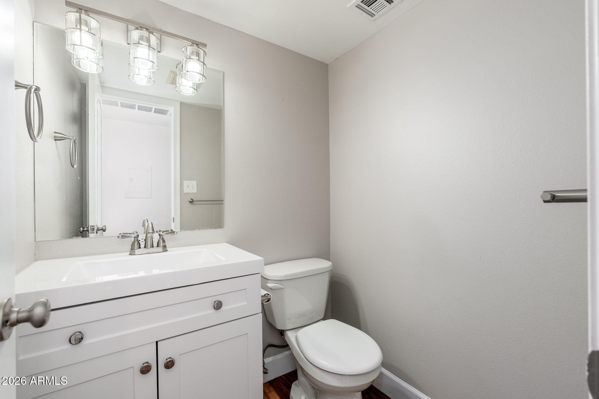 4848 N WOODMERE FAIRWAY 5