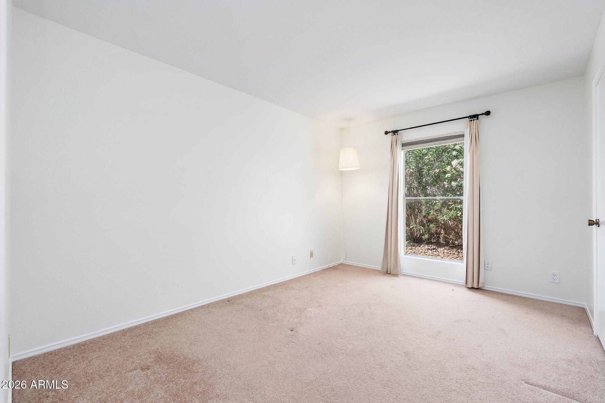 6639 E VOLTAIRE Avenue