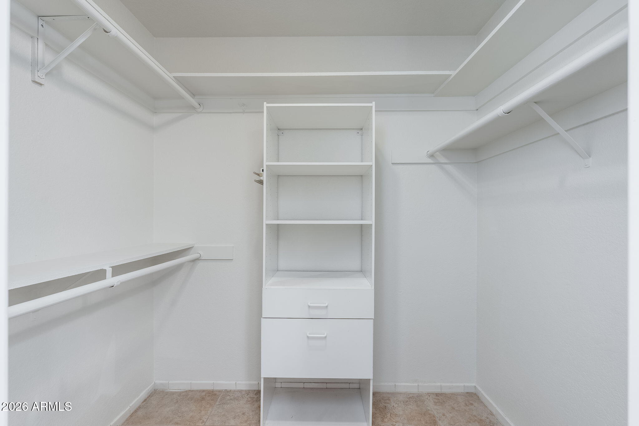 6639 E VOLTAIRE Avenue