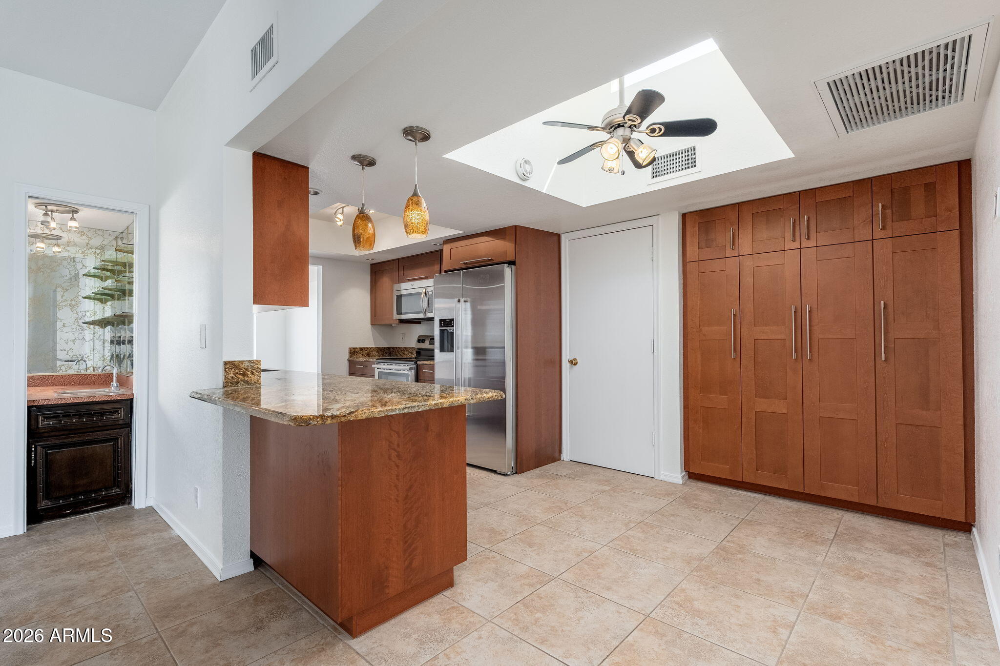 6639 E VOLTAIRE Avenue