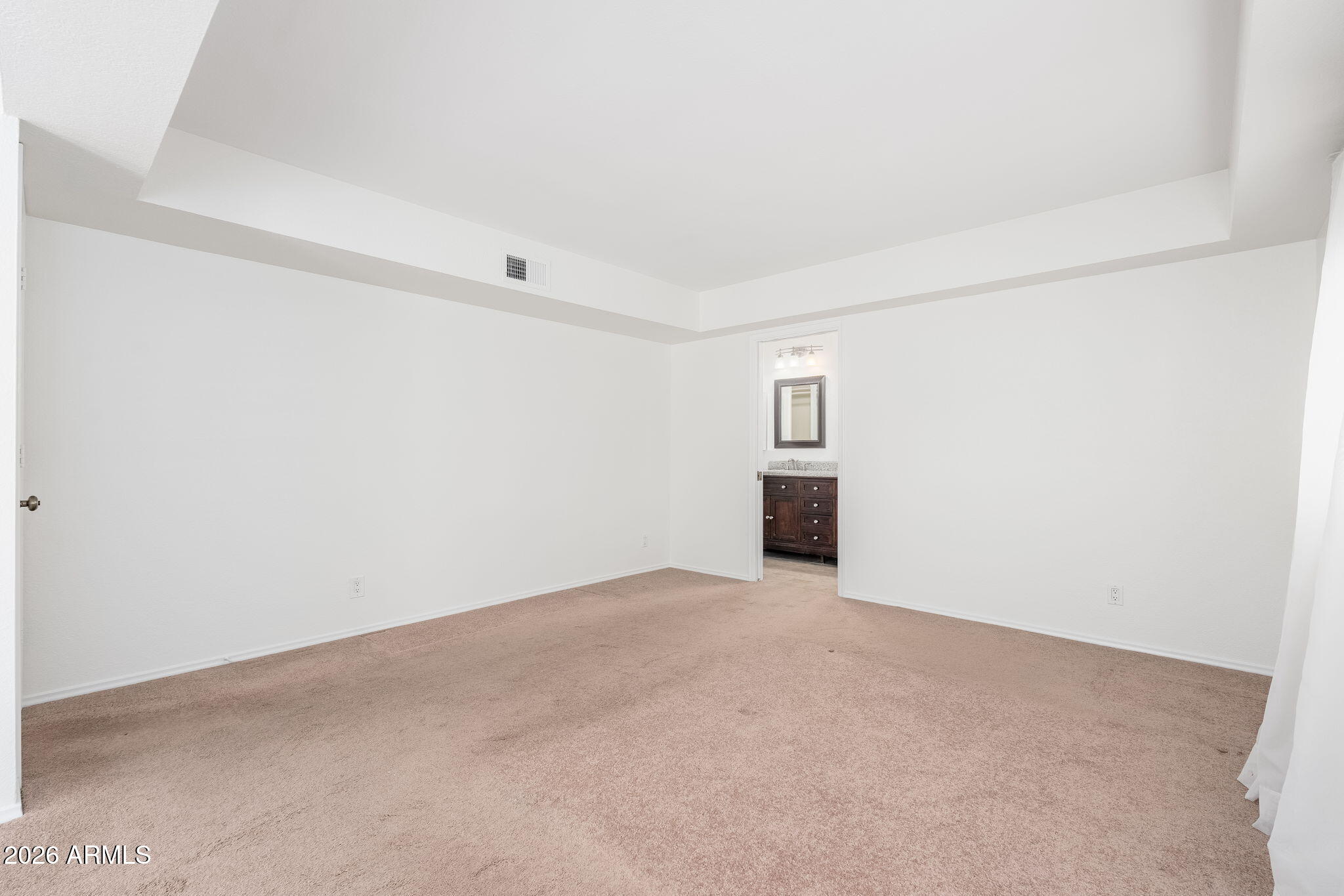 6639 E VOLTAIRE Avenue