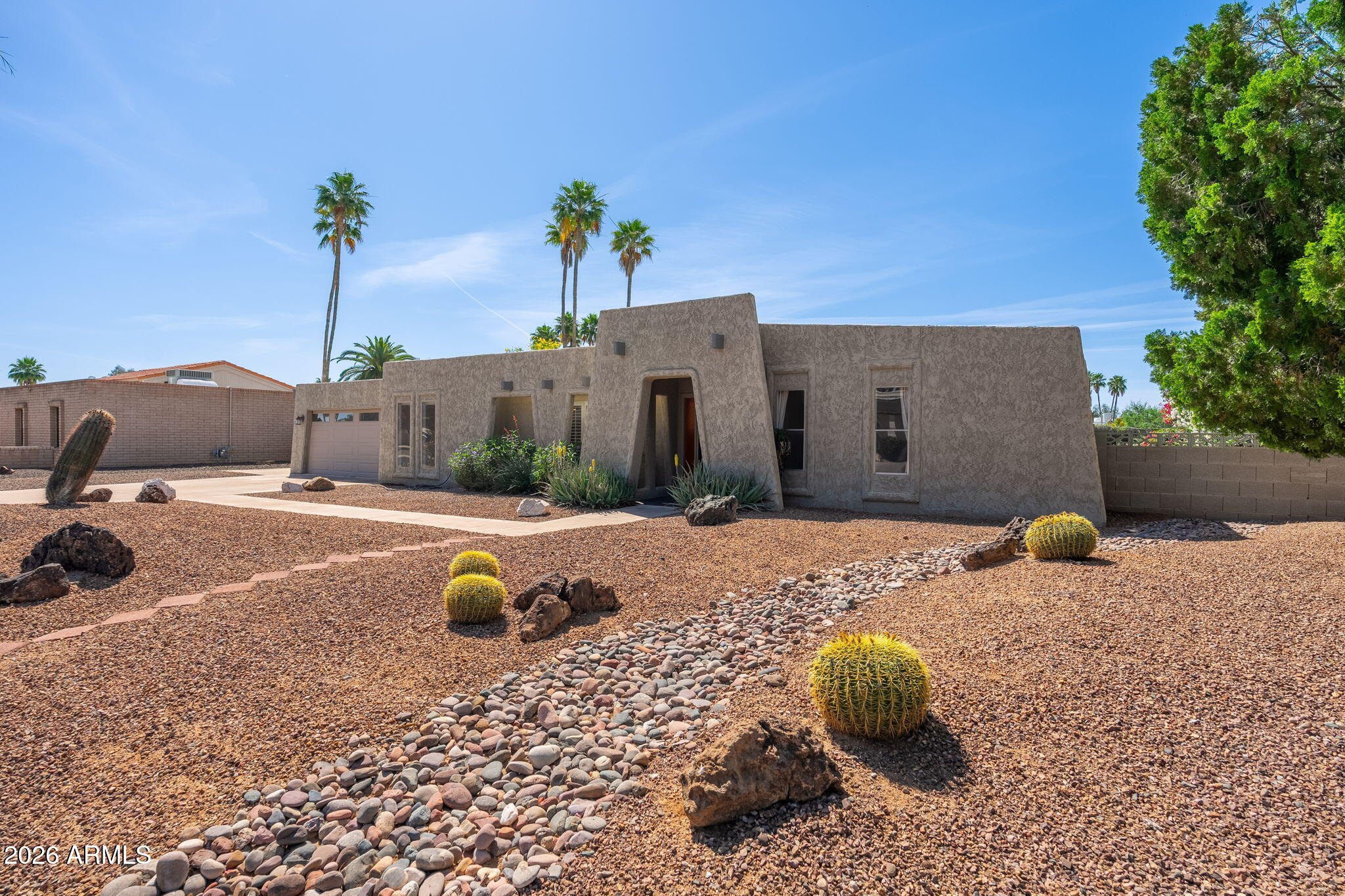 6639 E VOLTAIRE Avenue