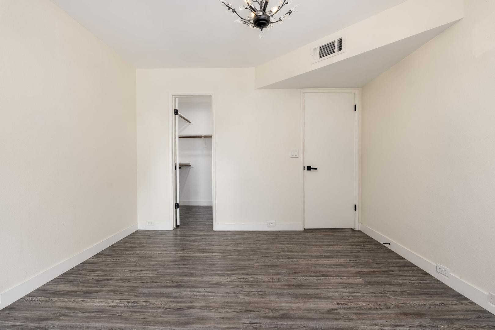 7557 N Dreamy Draw Drive Unit 219