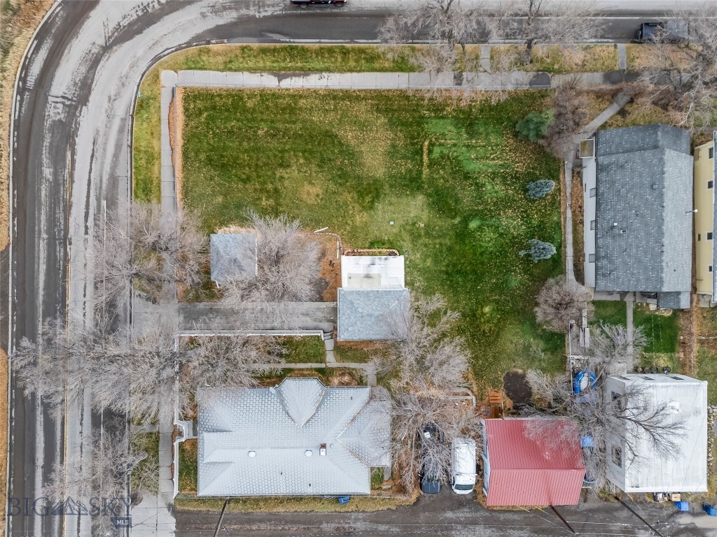 217 E Chinook Street