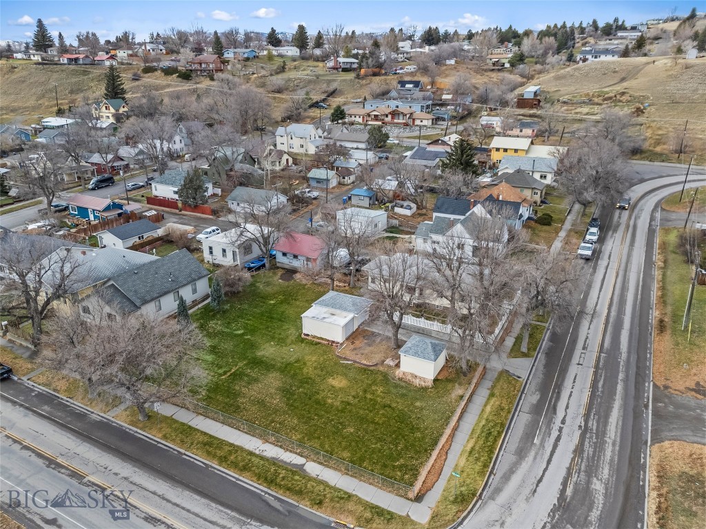 217 E Chinook Street