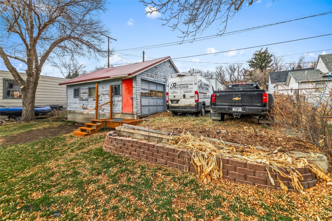 217 E Chinook Street