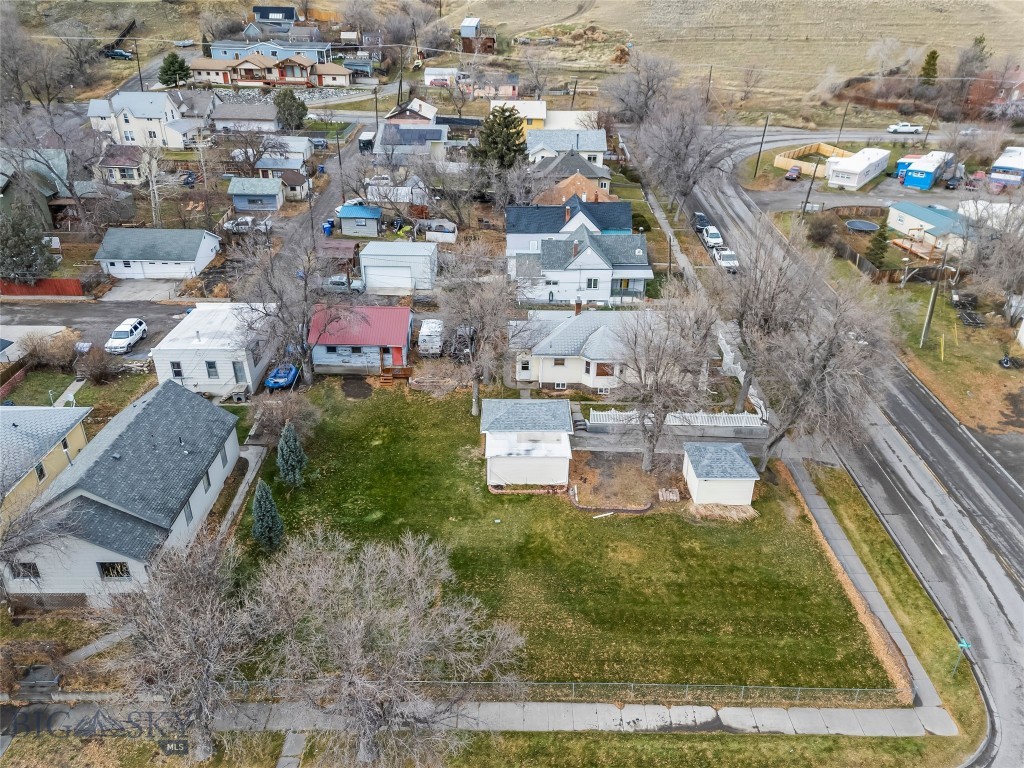 217 E Chinook Street