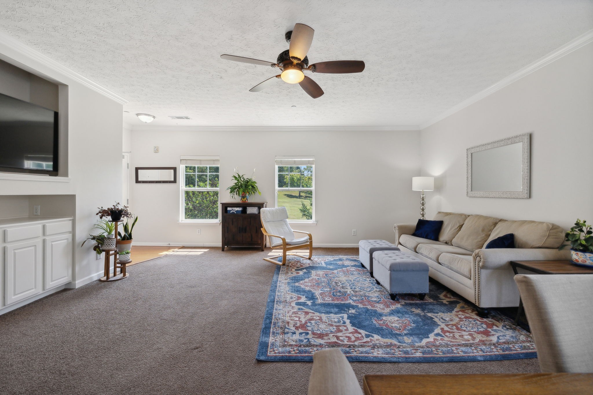1253 Park Run Dr