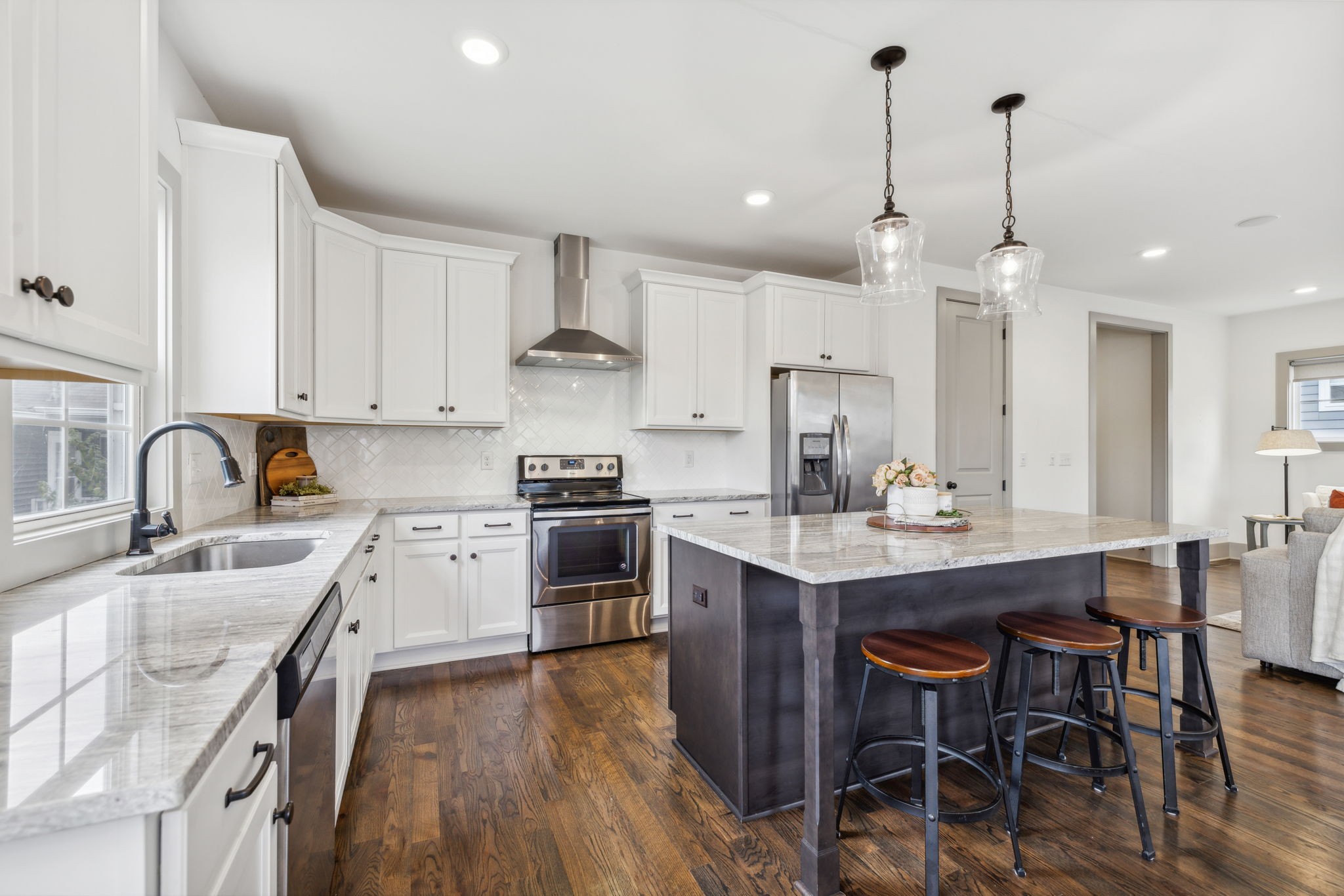 6370 Ivy St Unit: 3