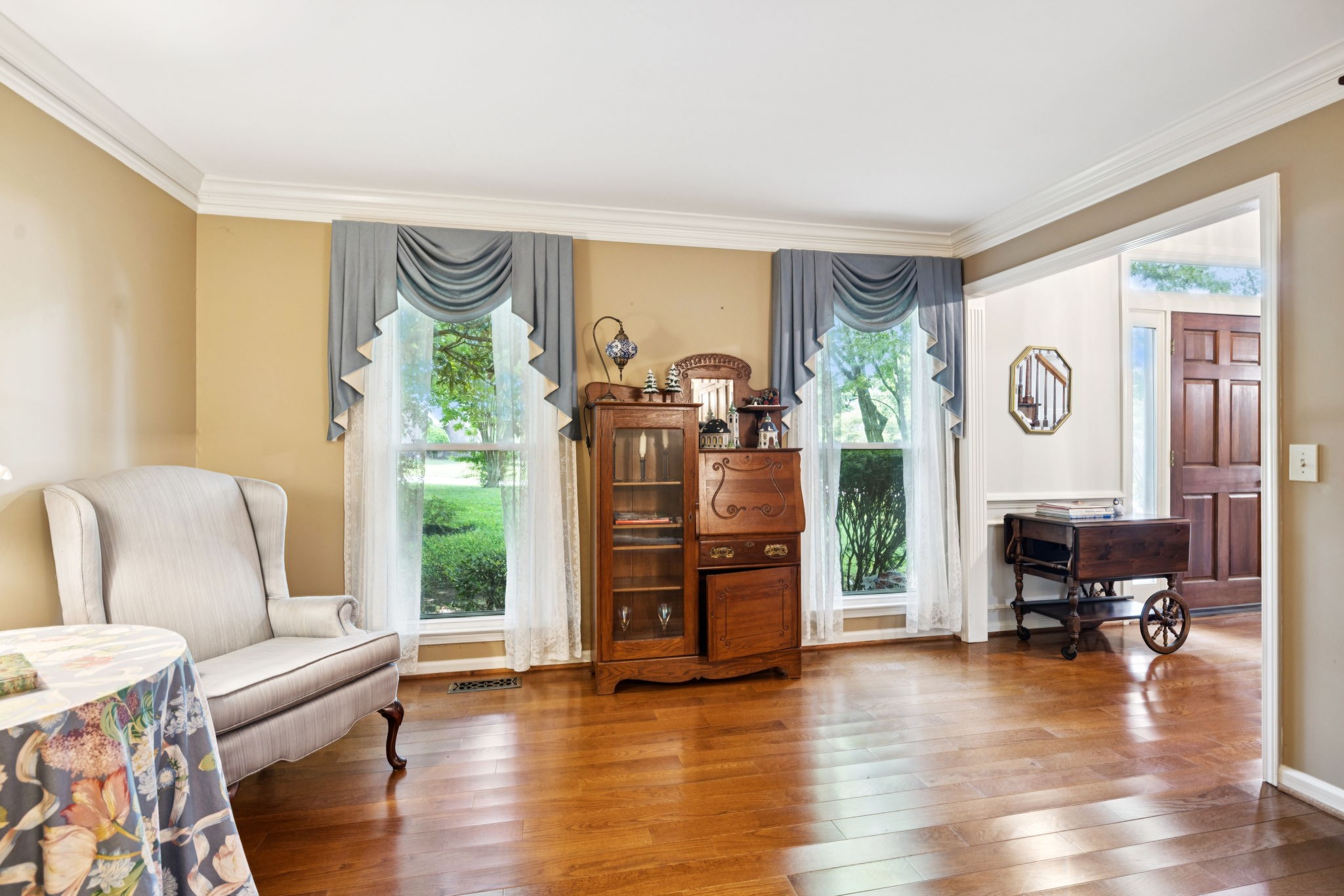 9214 Hunterboro Dr