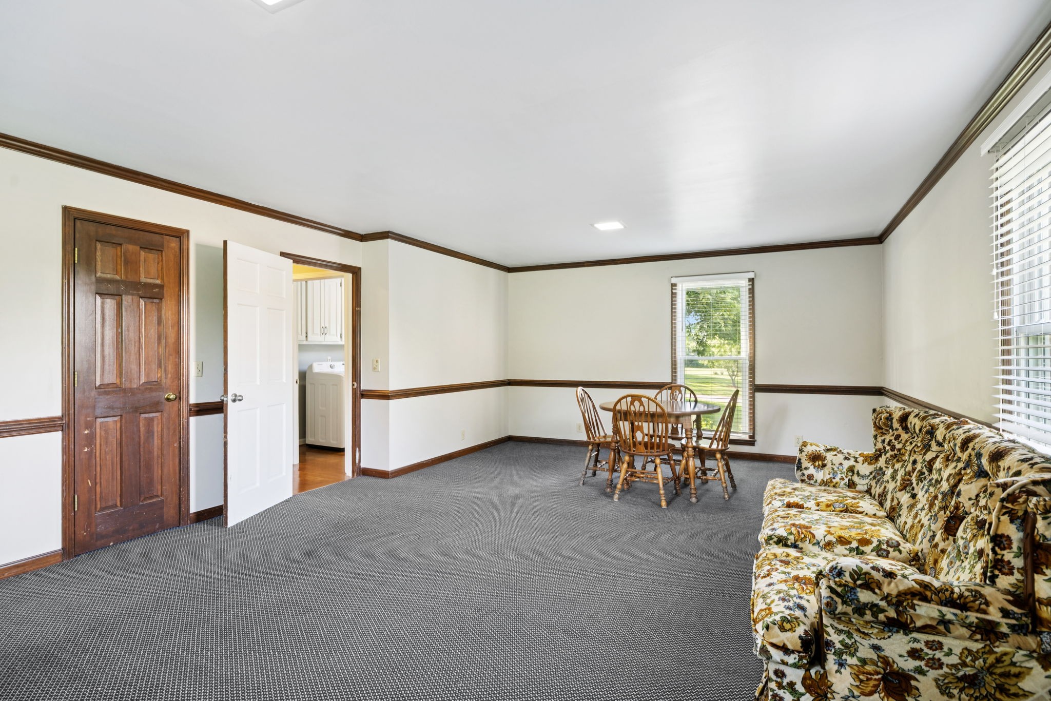 9214 Hunterboro Dr