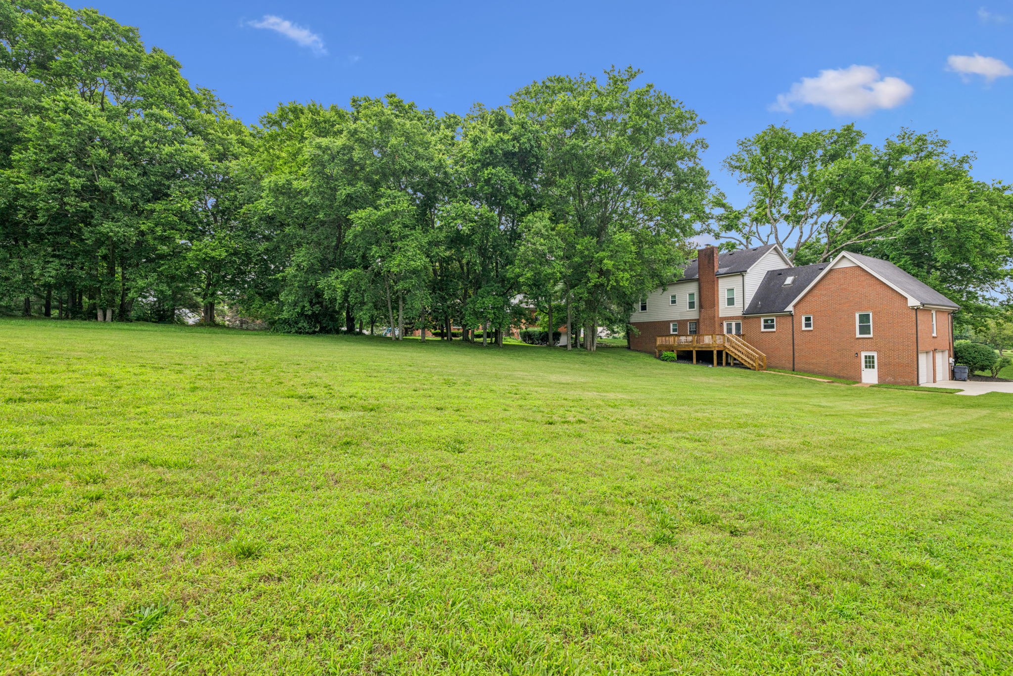 9214 Hunterboro Dr