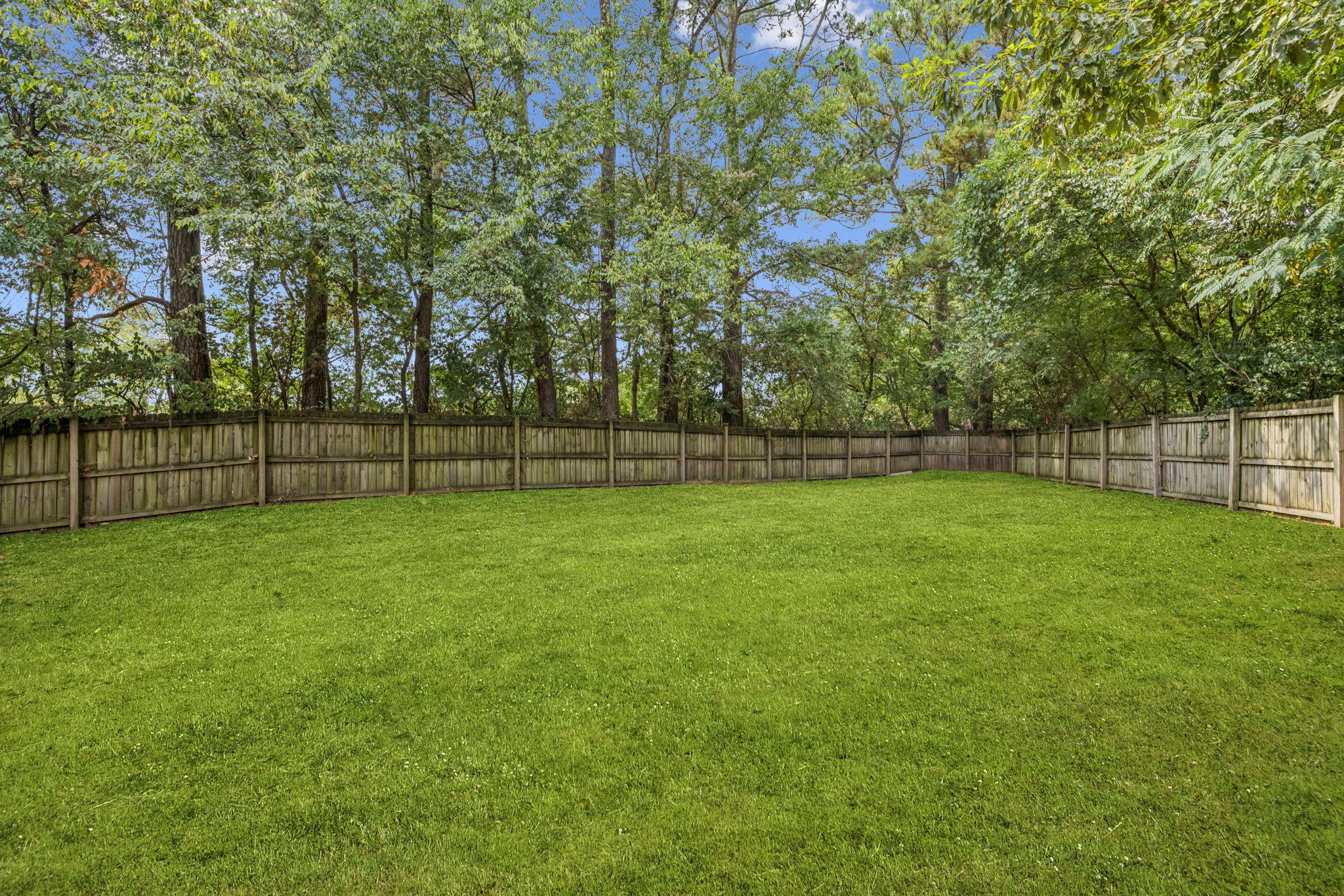 2502 Timwood Dr