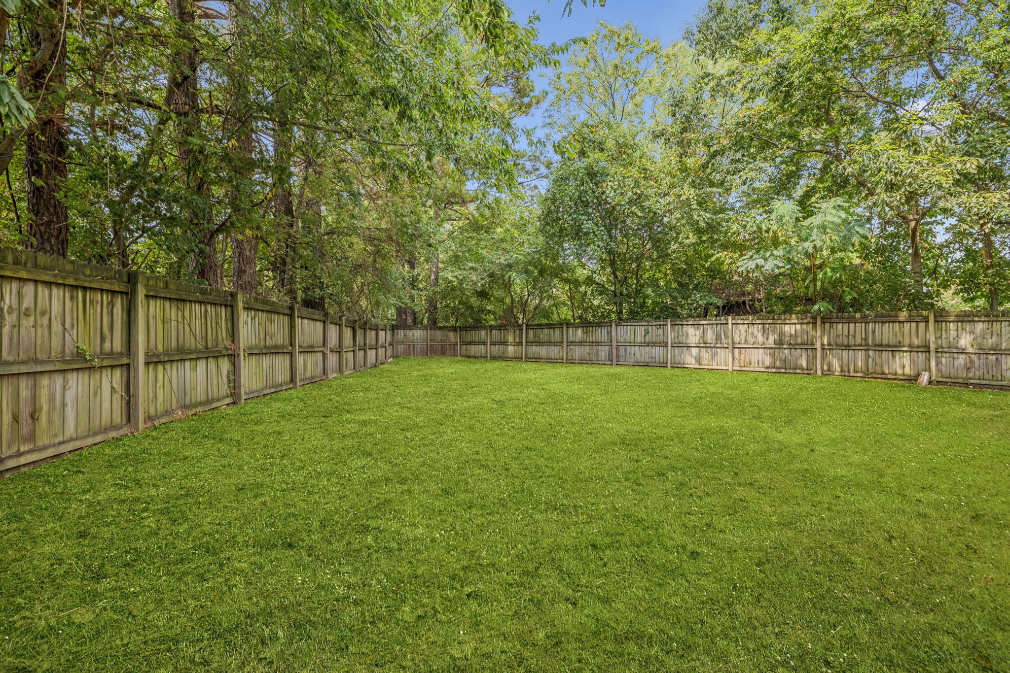 2502 Timwood Dr