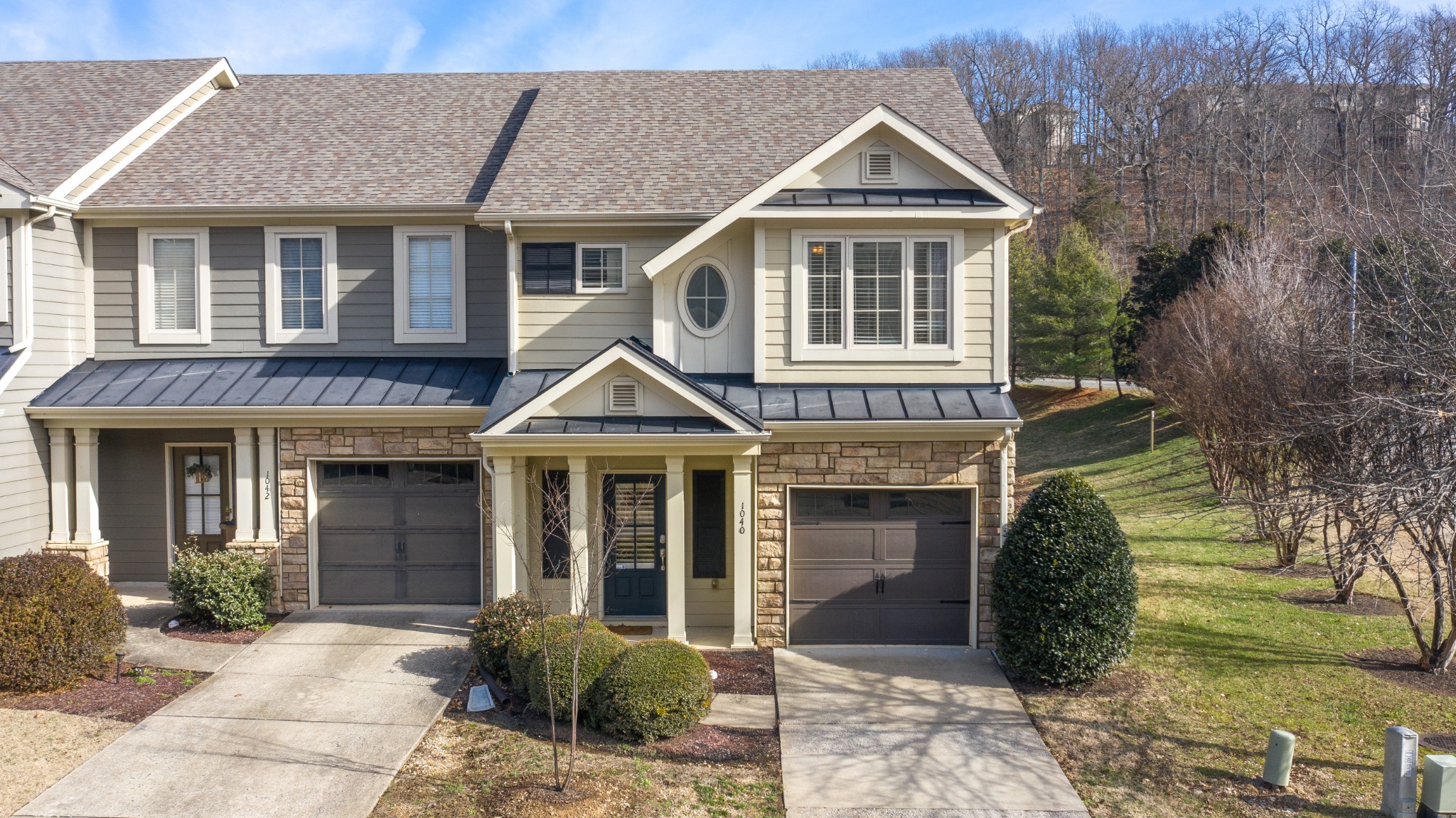1040 Woodbury Falls Dr