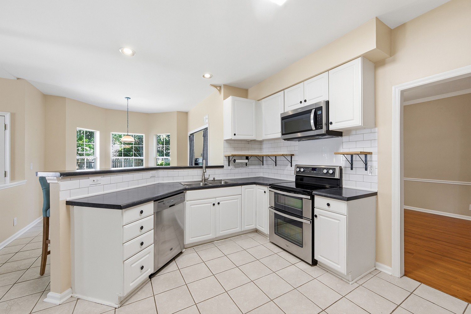 447 Essex Park Cir