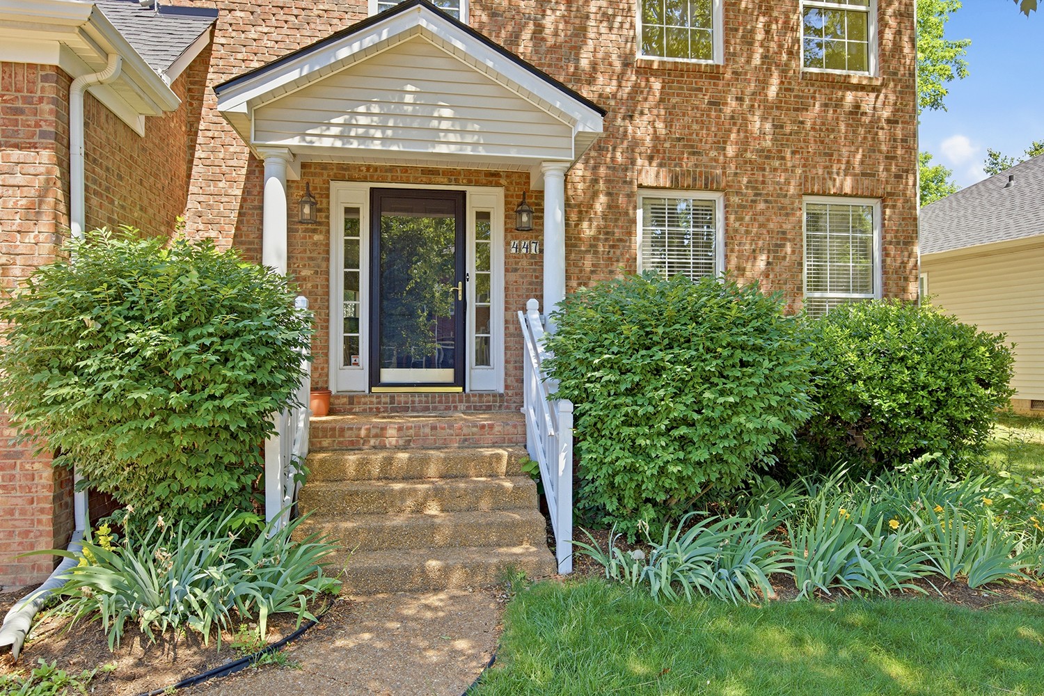 447 Essex Park Cir