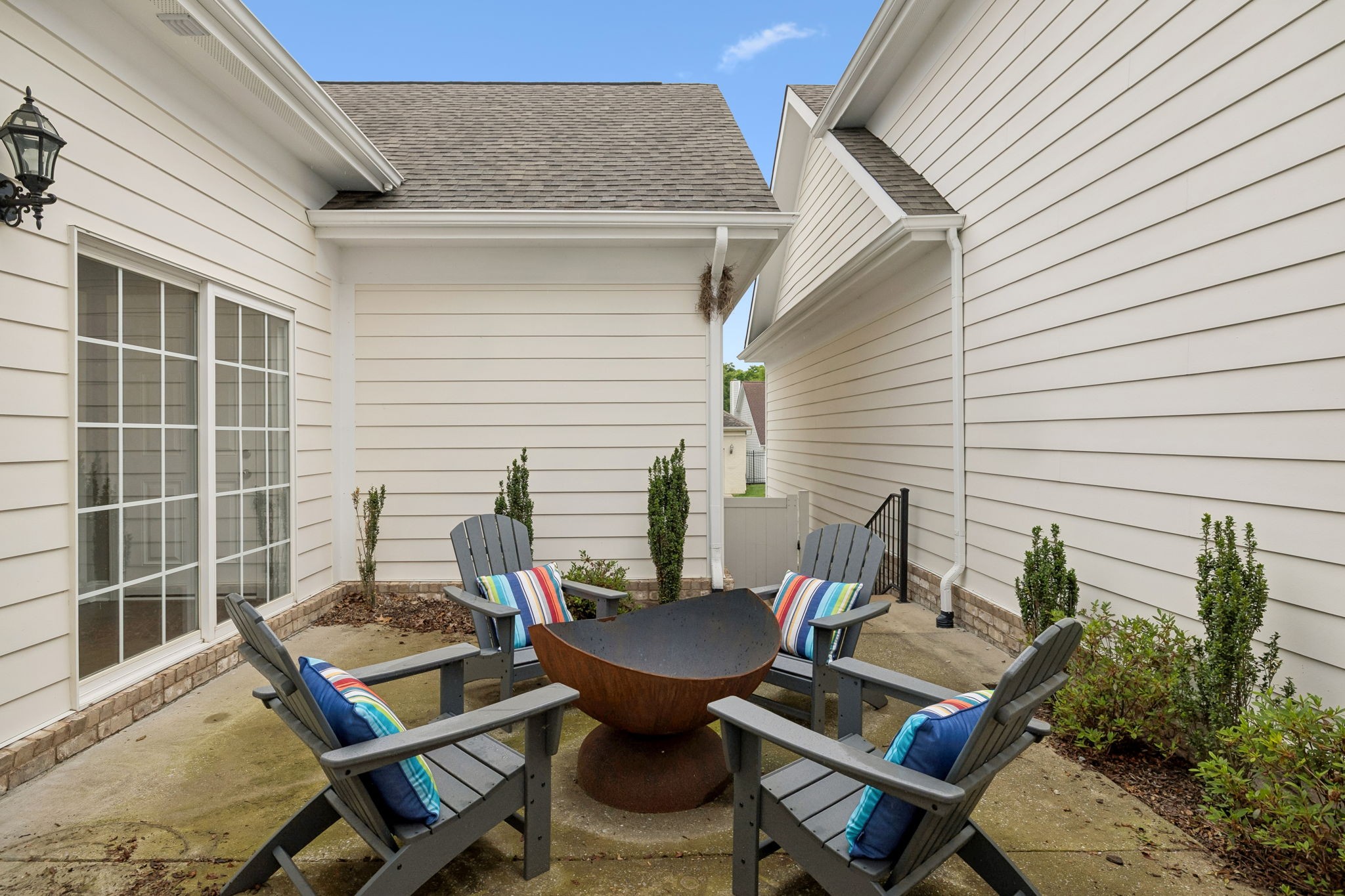 1134 French Town Ln