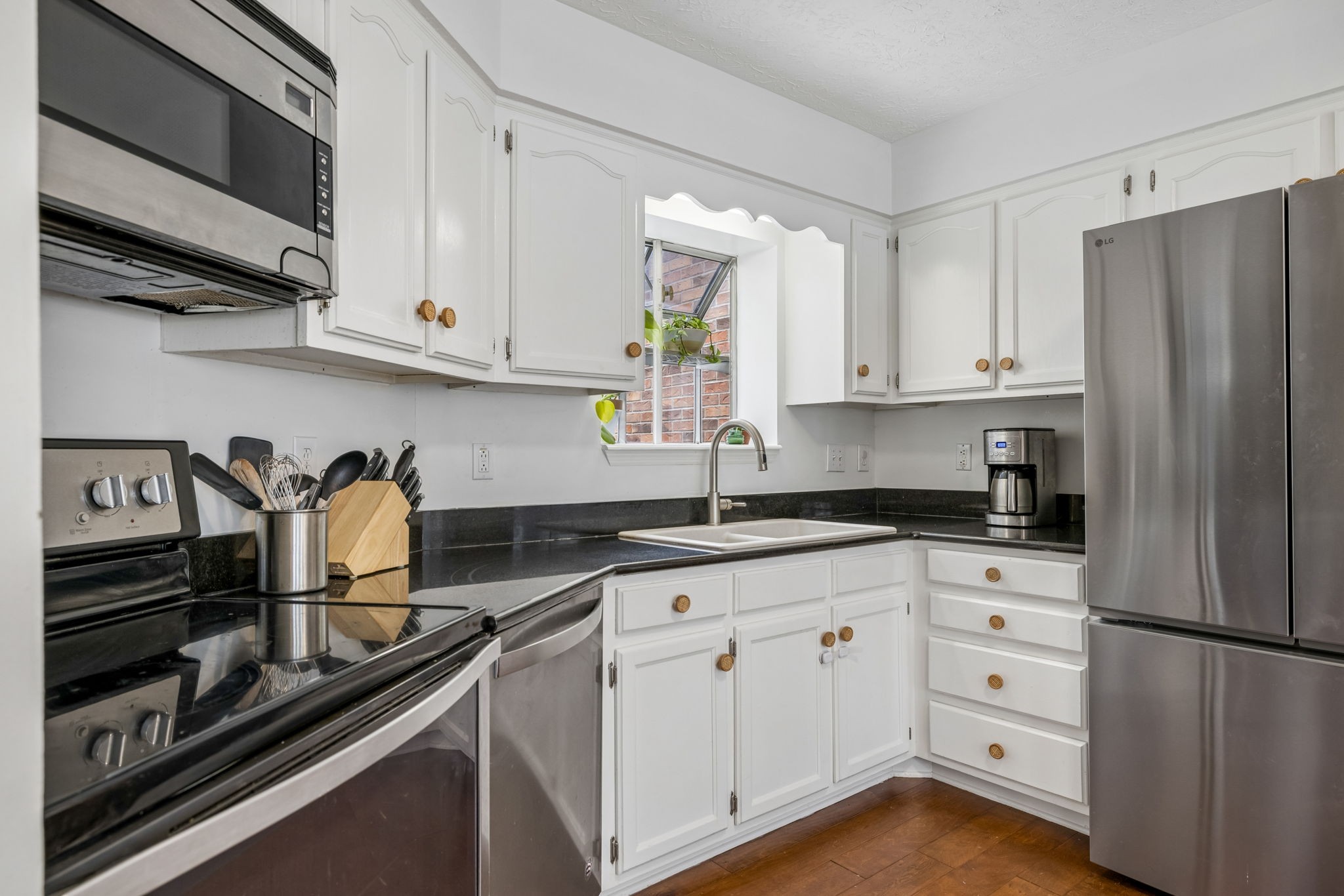 806 Brandyleigh Ct