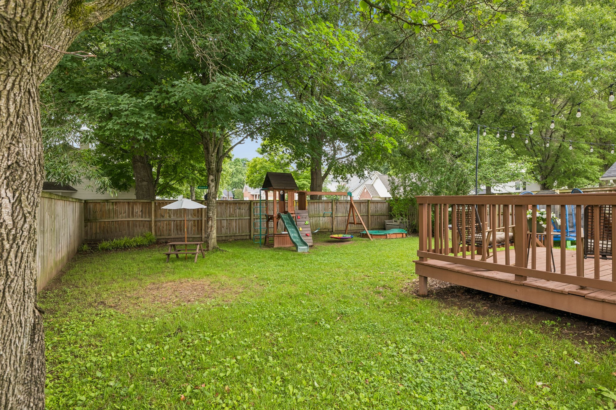 806 Brandyleigh Ct