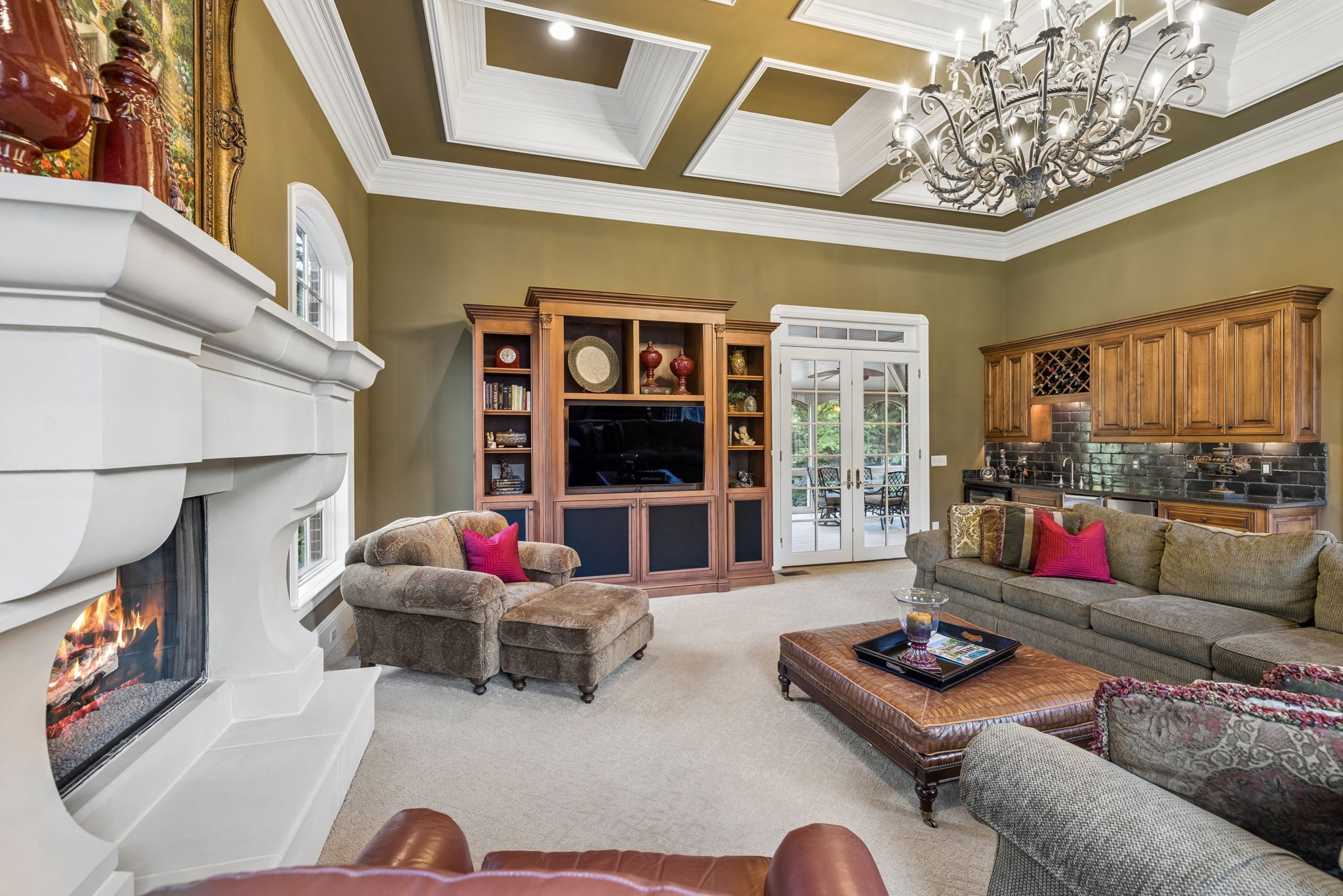 5213 Colfax Ct