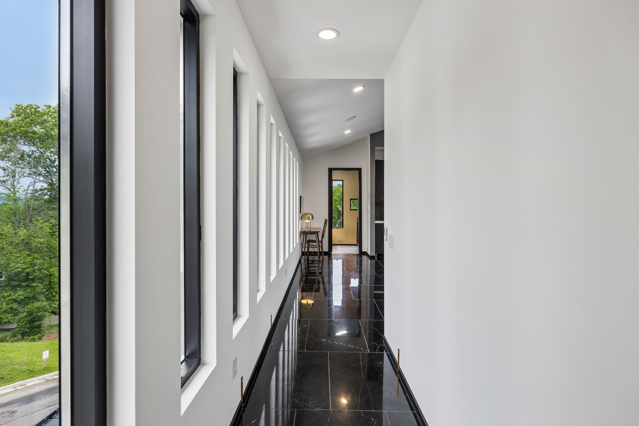 5824 Woodland Hills Dr