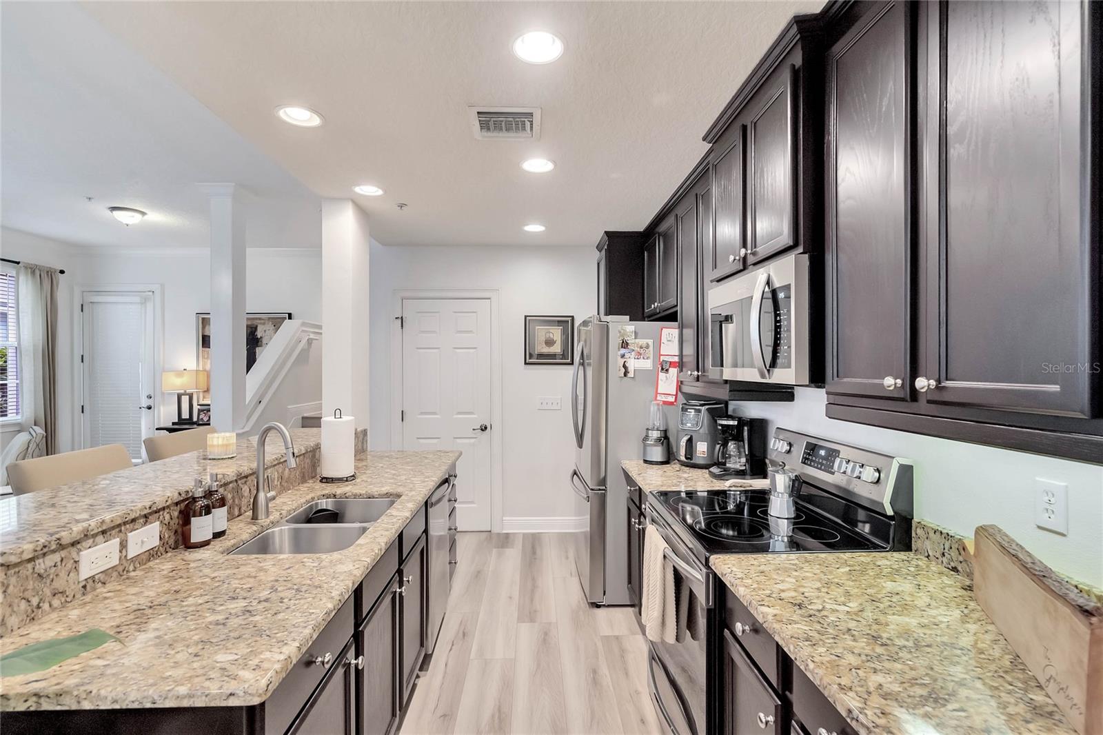 1550 LAKE BALDWIN LN #A