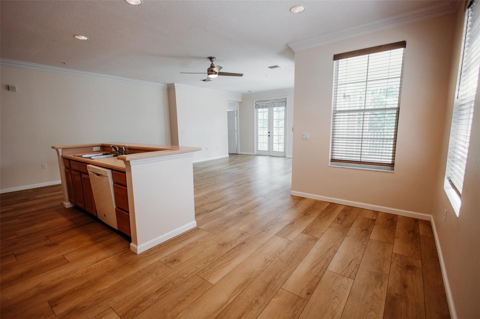 1532 COMMON WAY RD #203