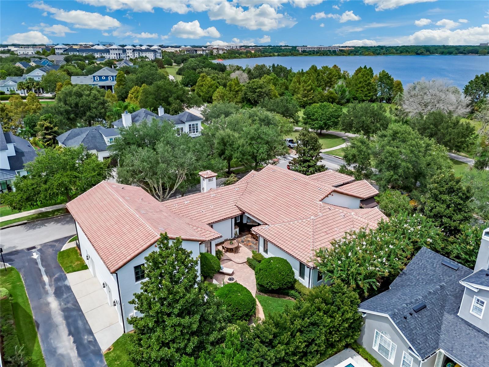 1751 LAKE BALDWIN LN