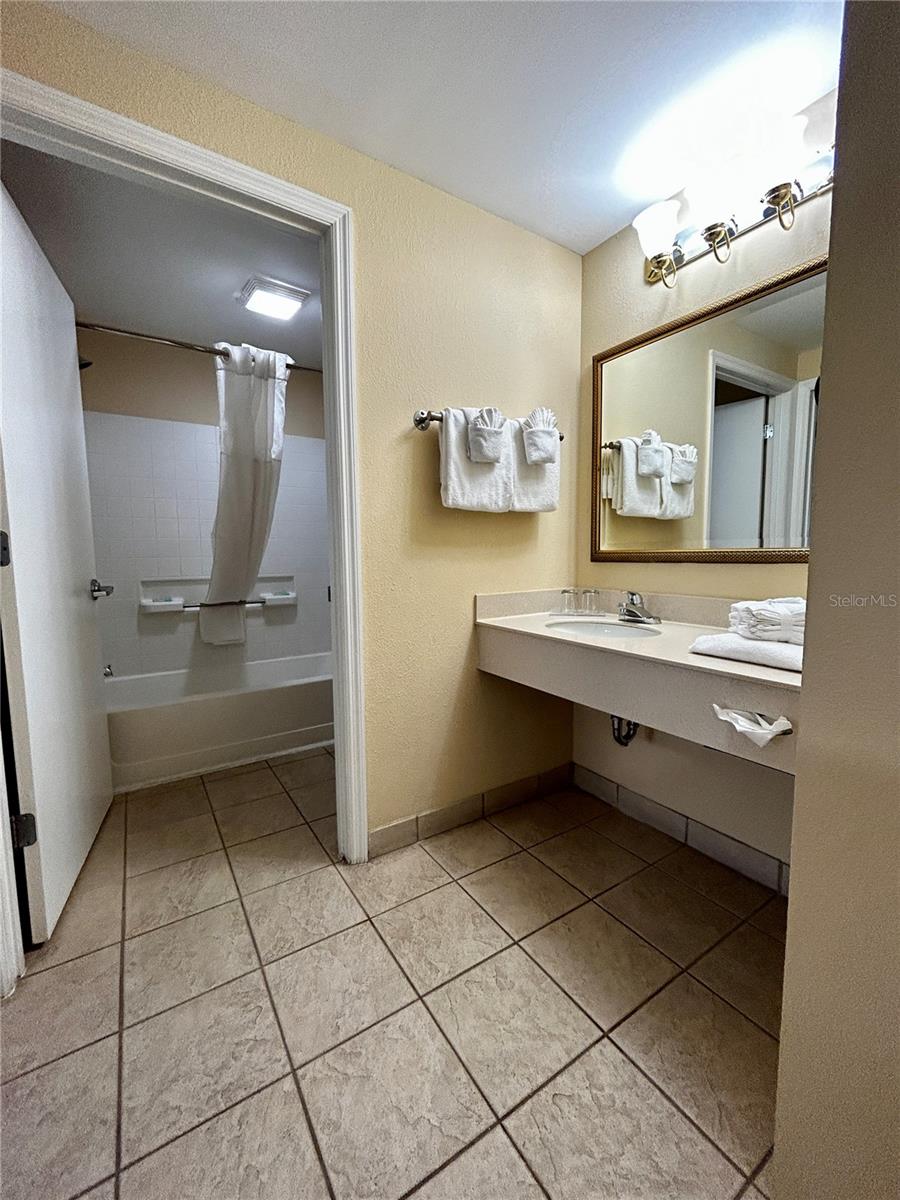 7601 CANADA AVE #302