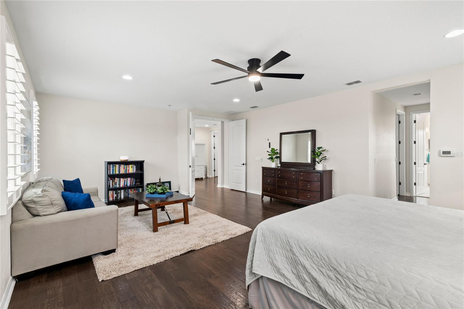 7984 PLEASANT PINE CIR