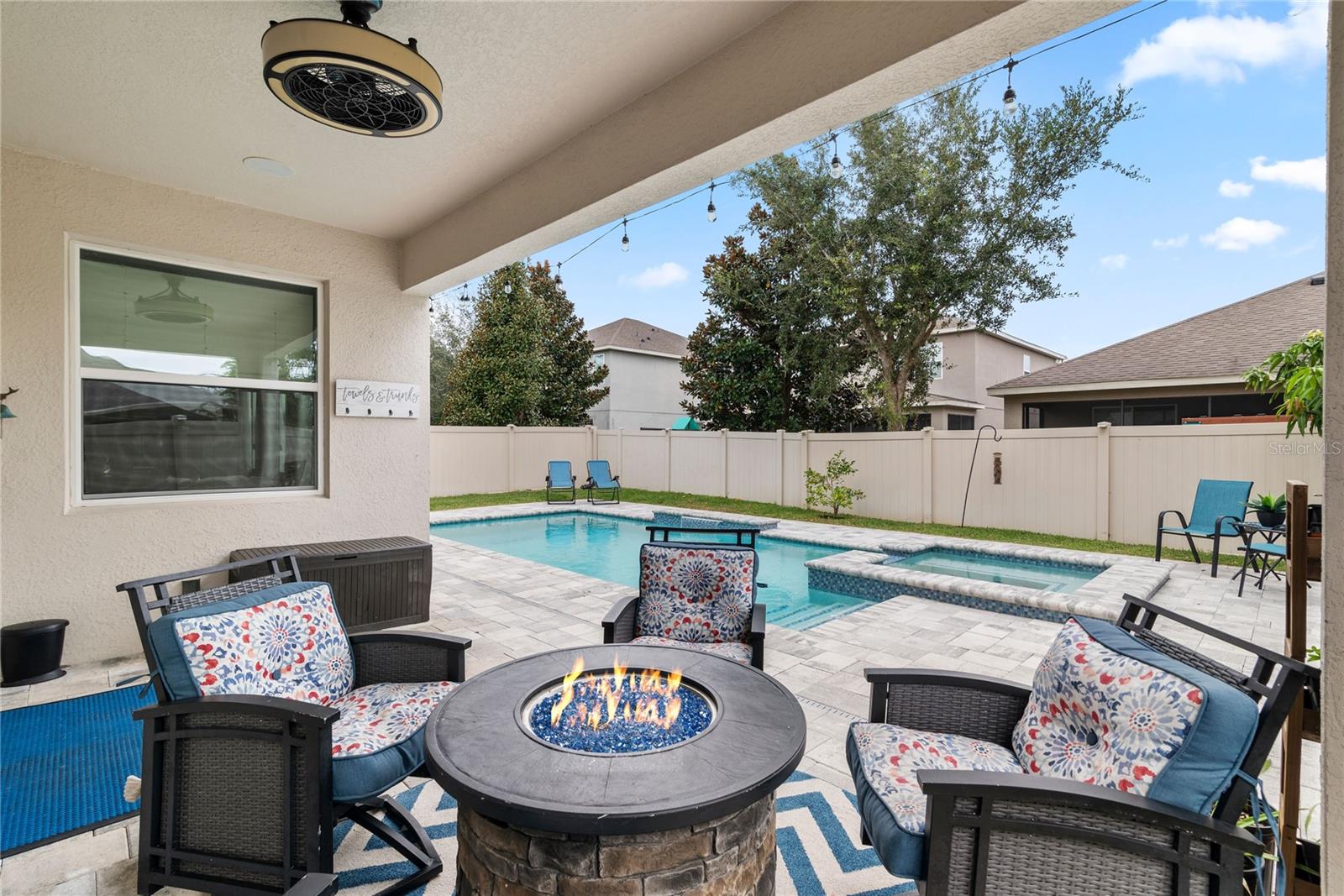 7984 PLEASANT PINE CIR