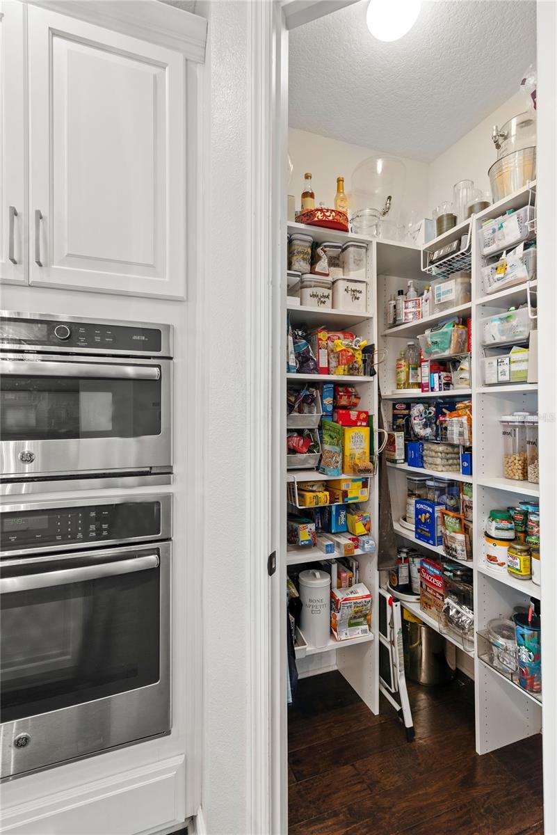 7984 PLEASANT PINE CIR