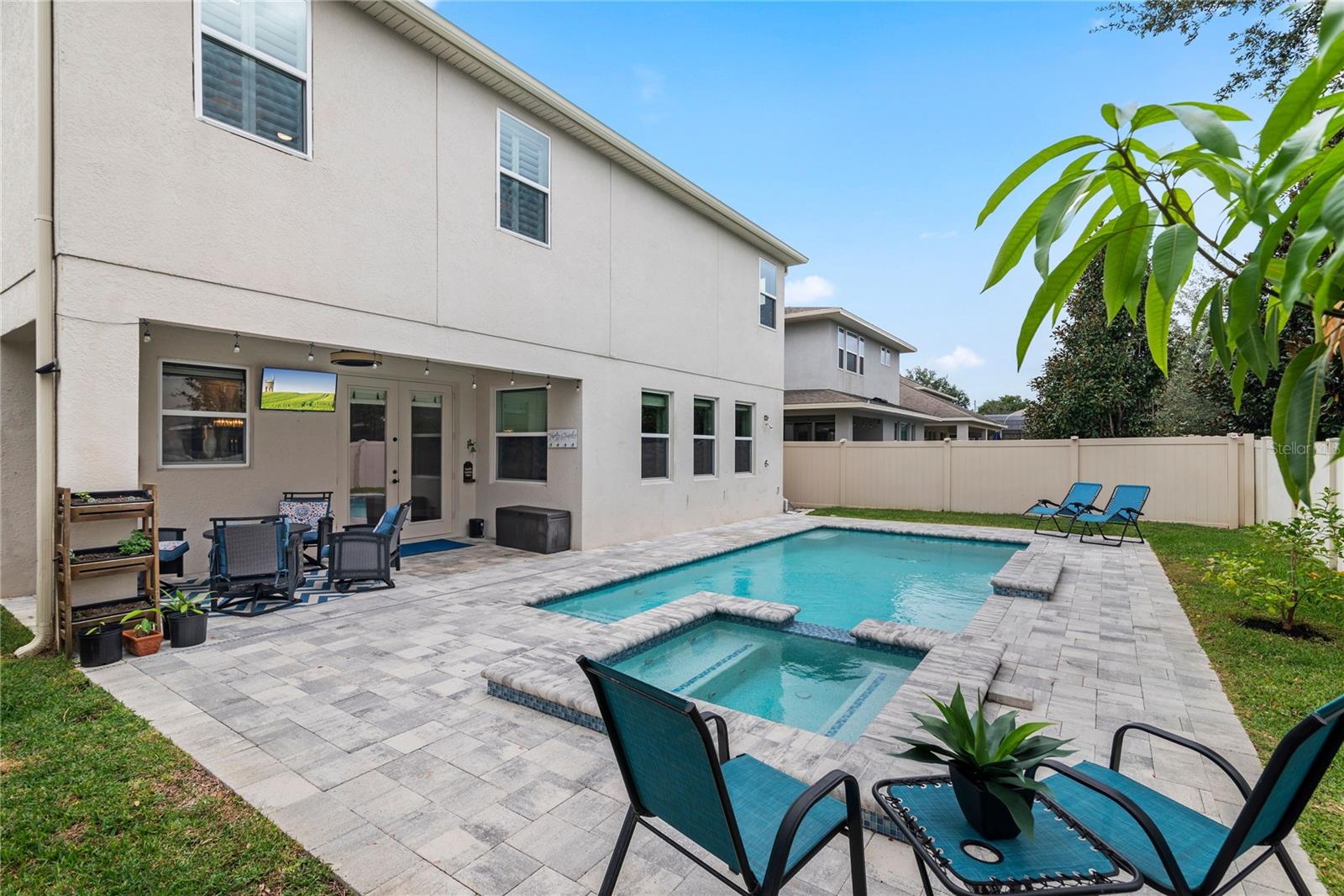 7984 PLEASANT PINE CIR