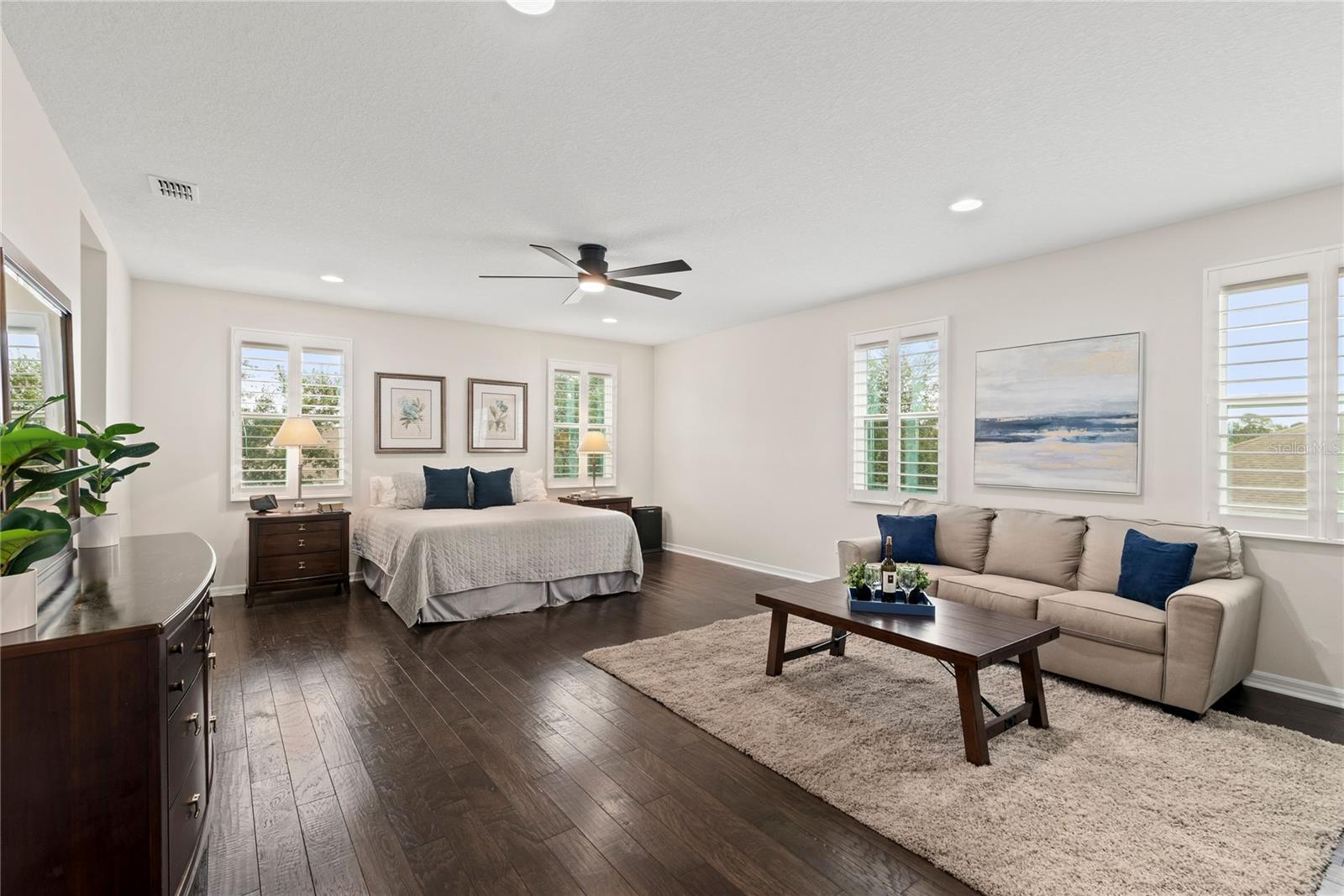 7984 PLEASANT PINE CIR