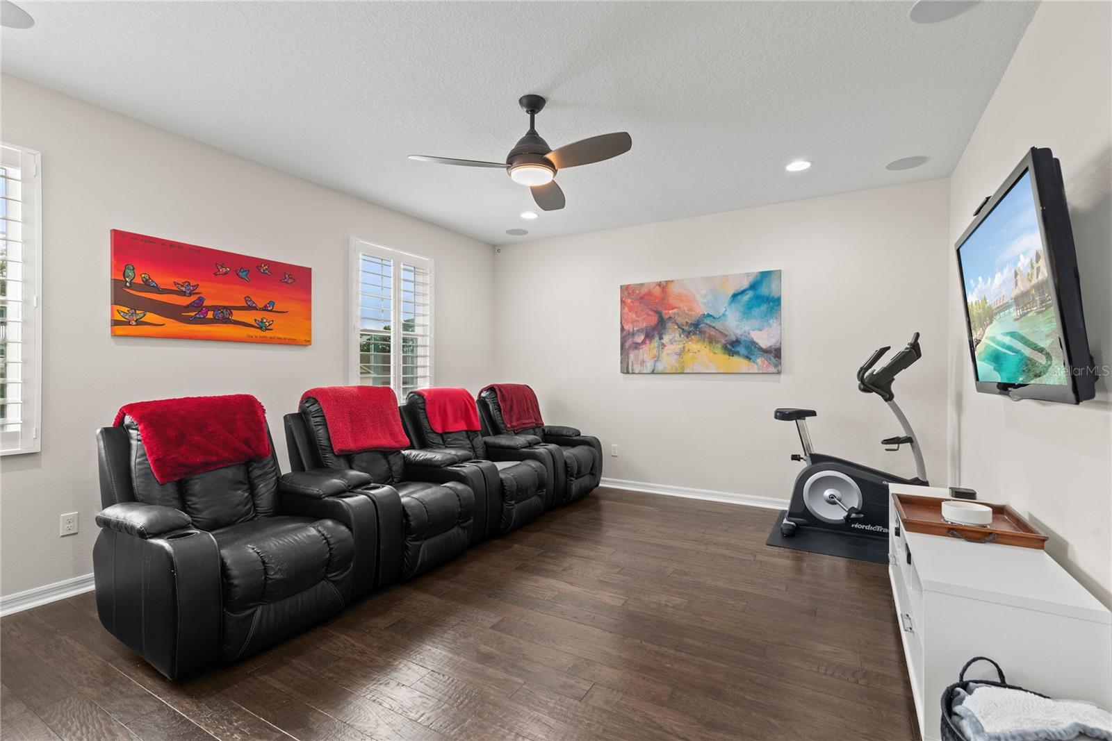 7984 PLEASANT PINE CIR