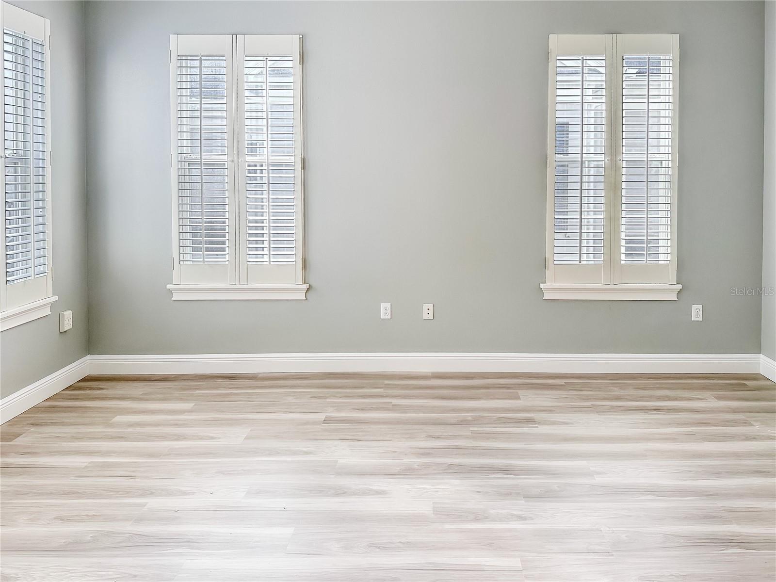 1579 LAKE BALDWIN LN