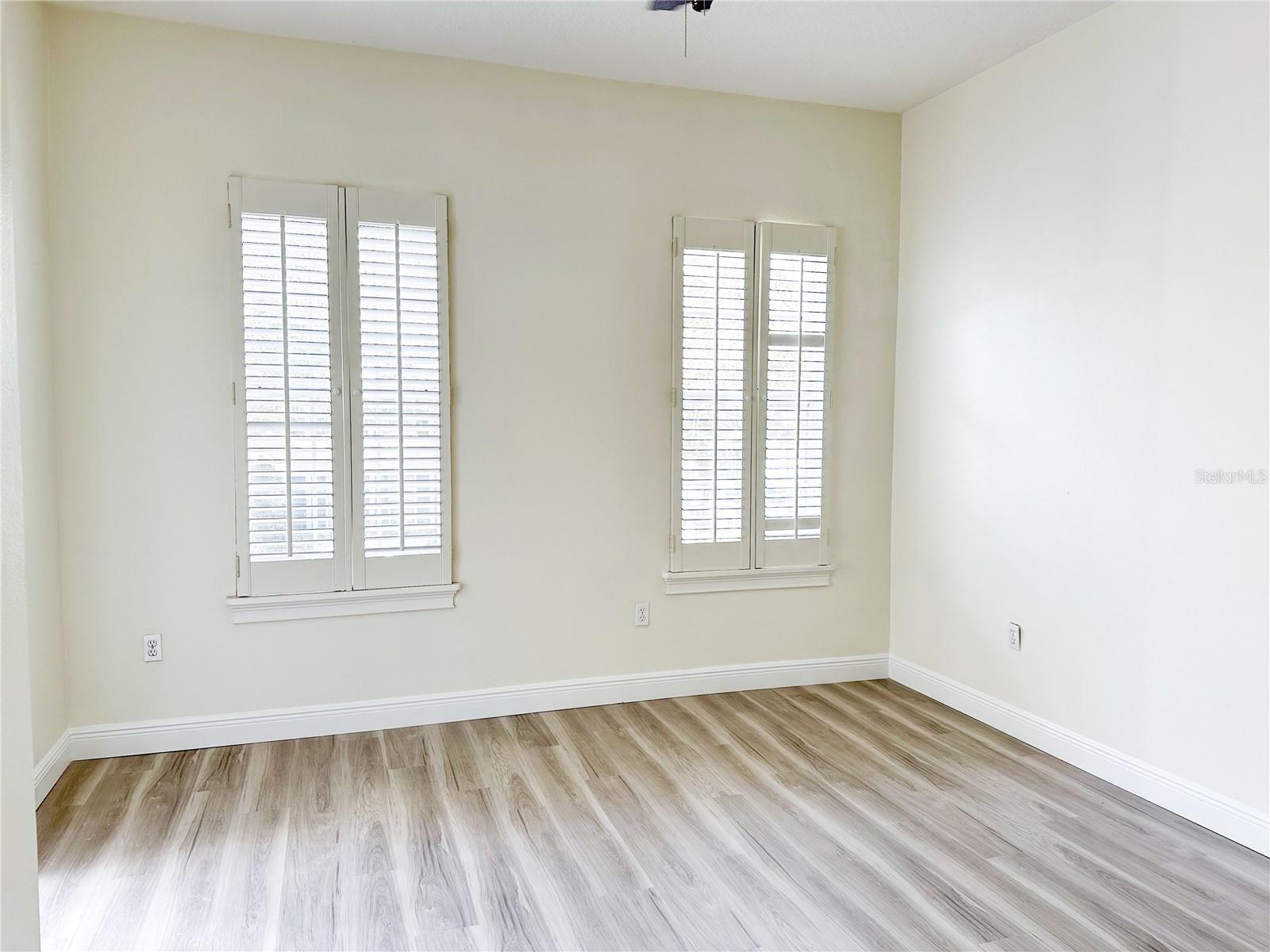 1579 LAKE BALDWIN LN