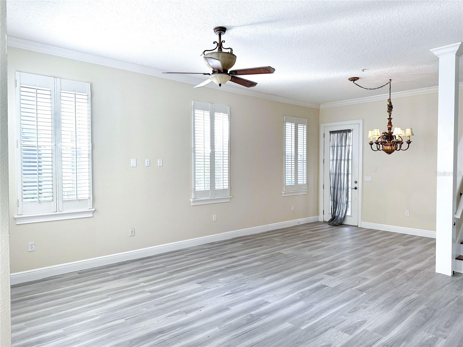 1579 LAKE BALDWIN LN