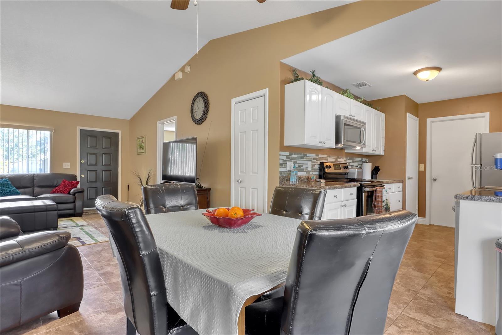 12838 NEW YORK WOODS CIR