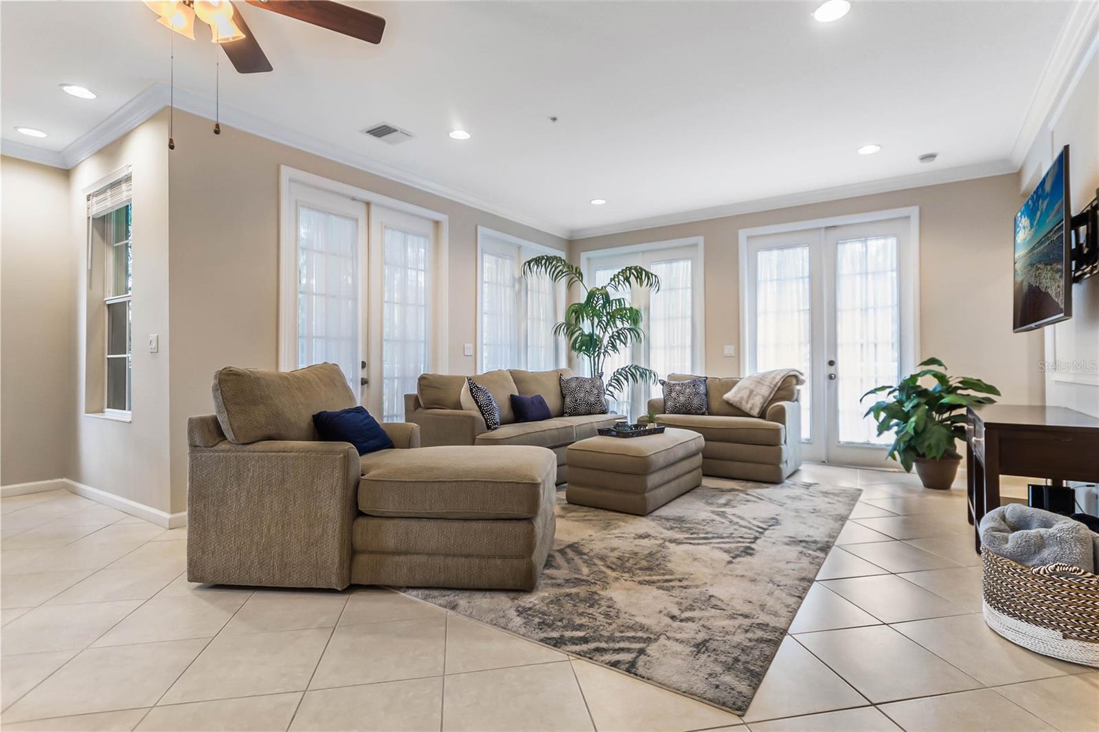 1532 COMMON WAY RD #201