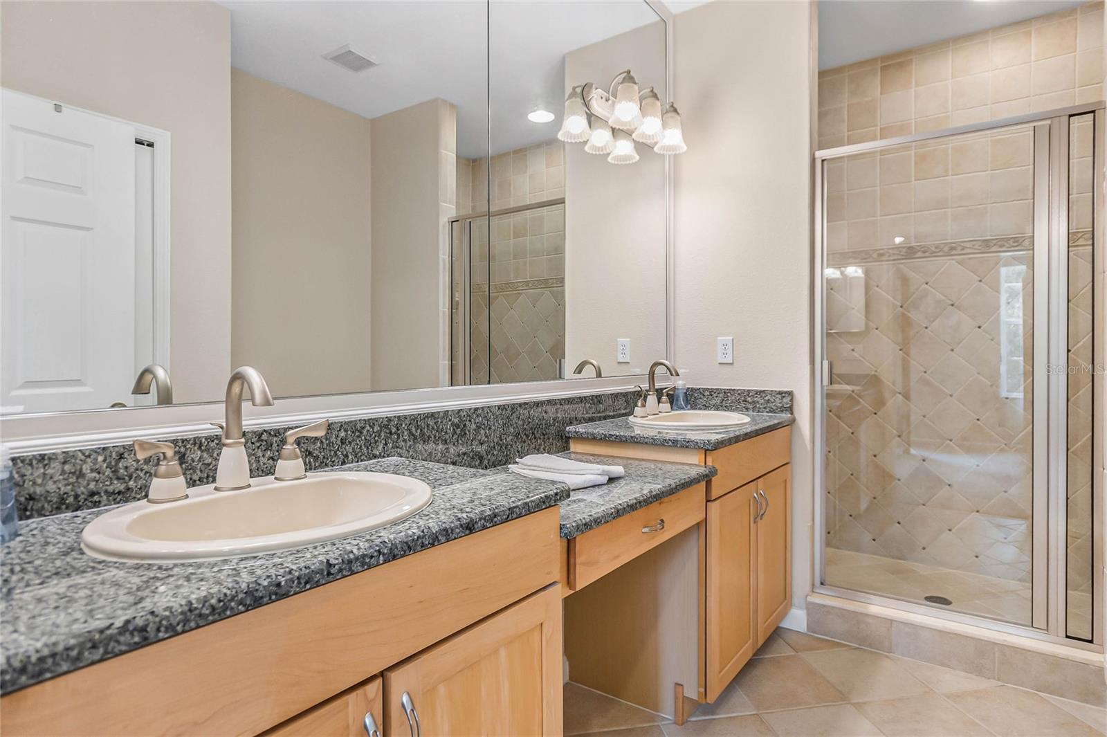 1532 COMMON WAY RD #201