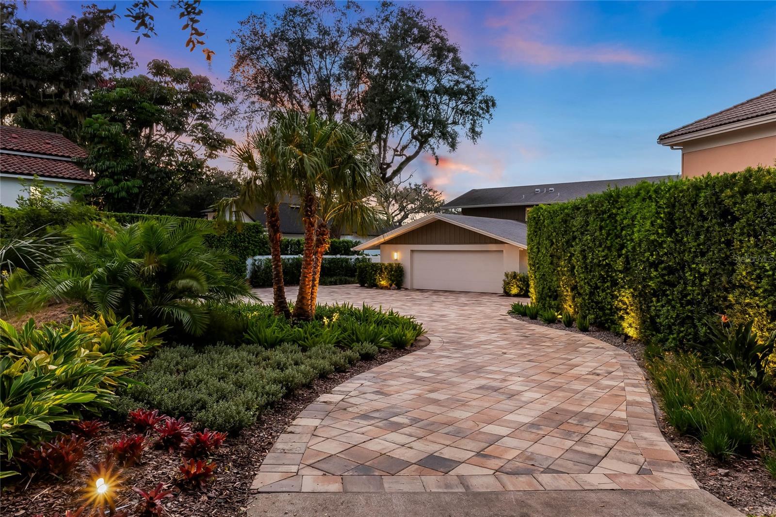 1727 LAKE BERRY DR