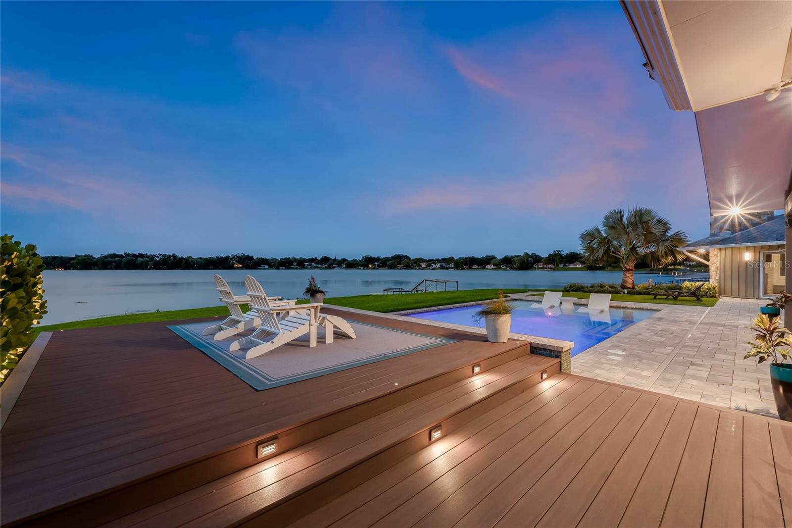 1727 LAKE BERRY DR