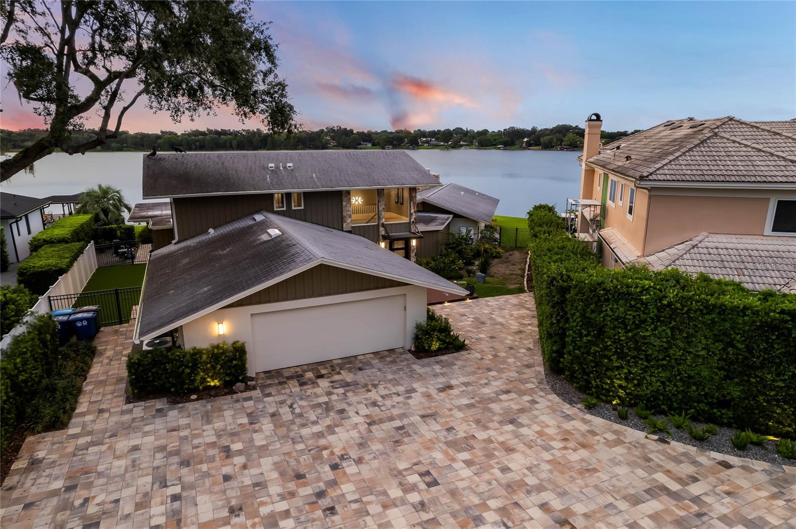 1727 LAKE BERRY DR