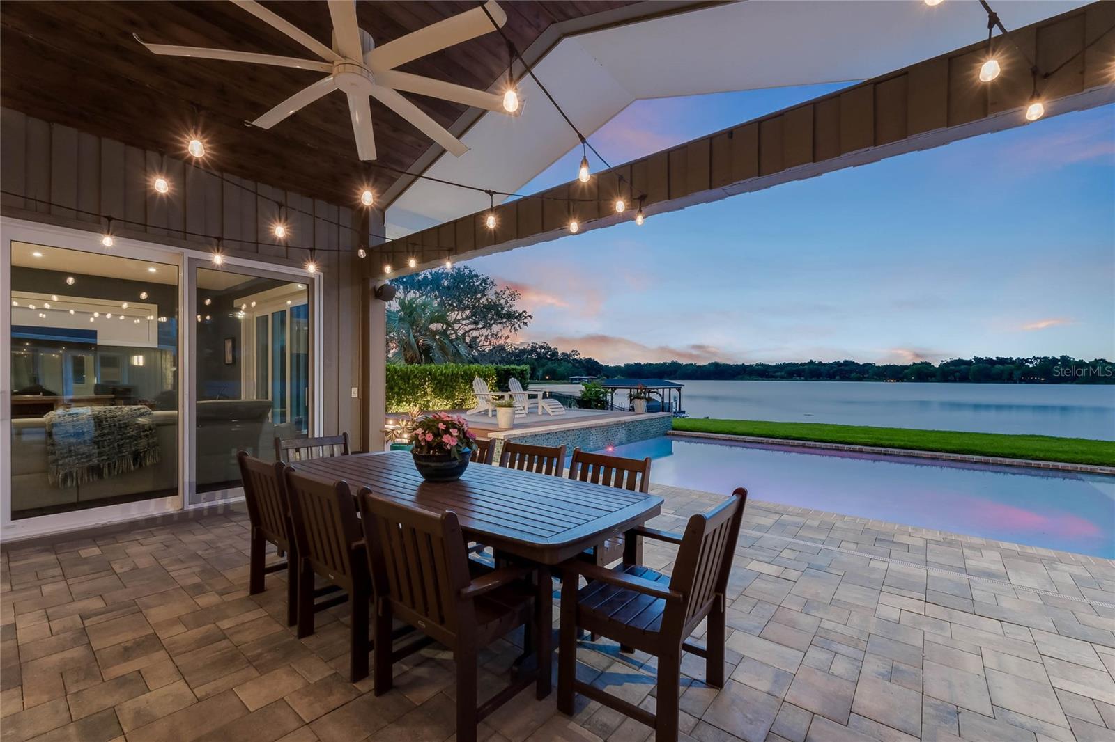 1727 LAKE BERRY DR