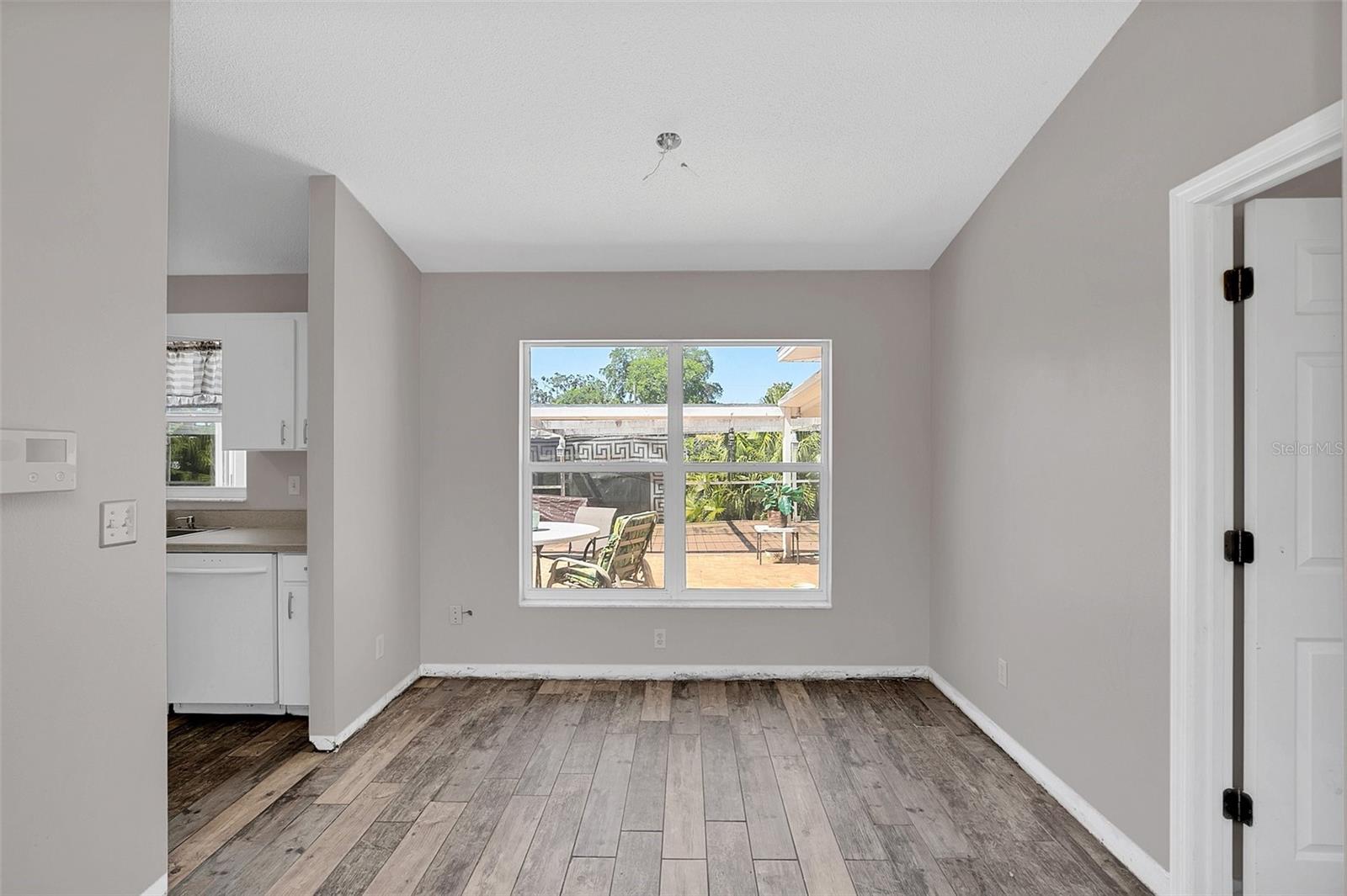 1127 SILVER CREEK RUN