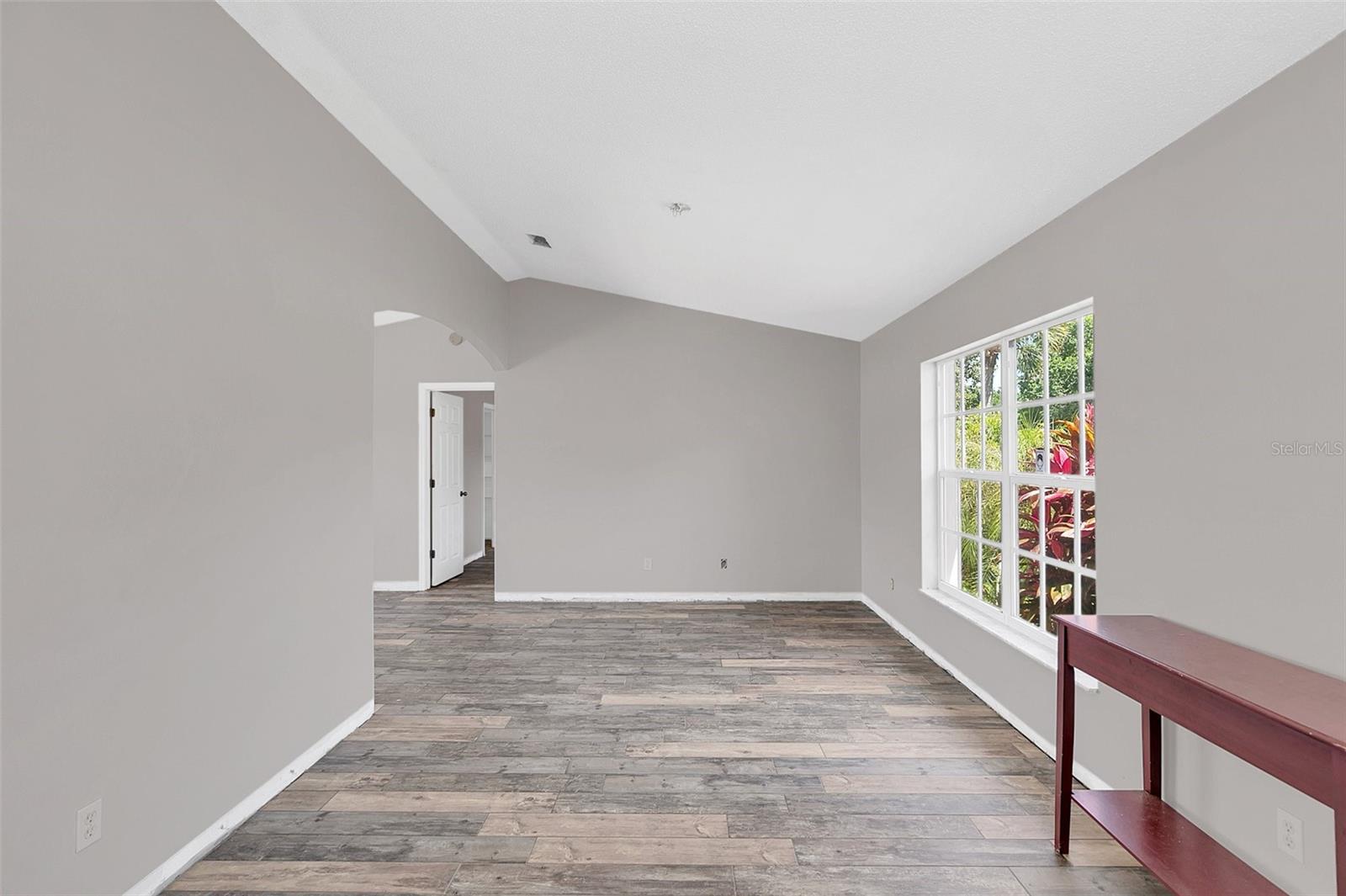 1127 SILVER CREEK RUN